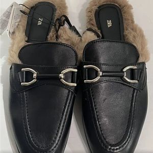 Zara Black Mules with fur inside